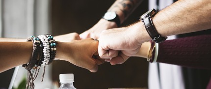 Еще выше! Партнеры, достигшие новых статусов в сентябре